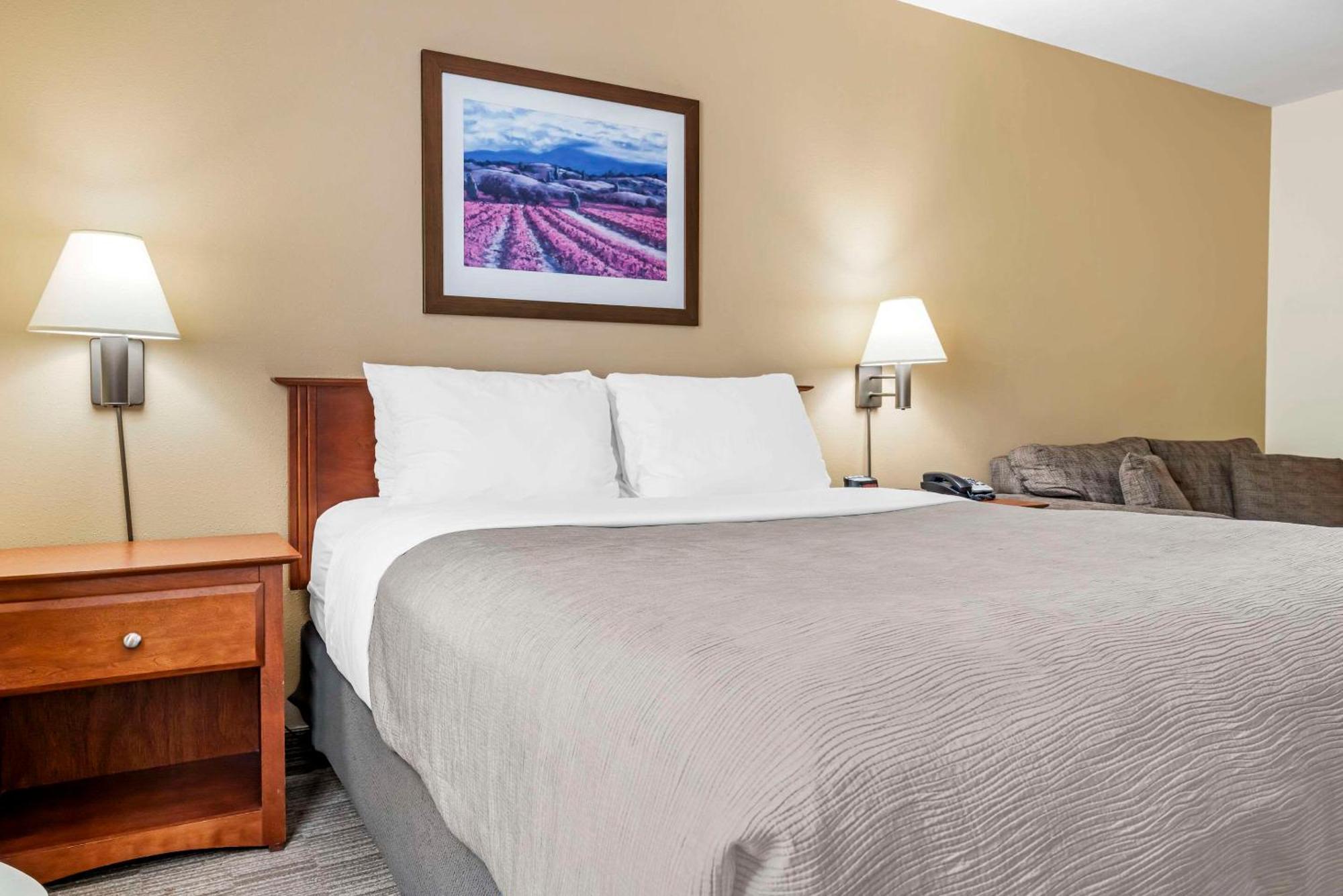 Quality Inn Airport Moncton Exterior foto